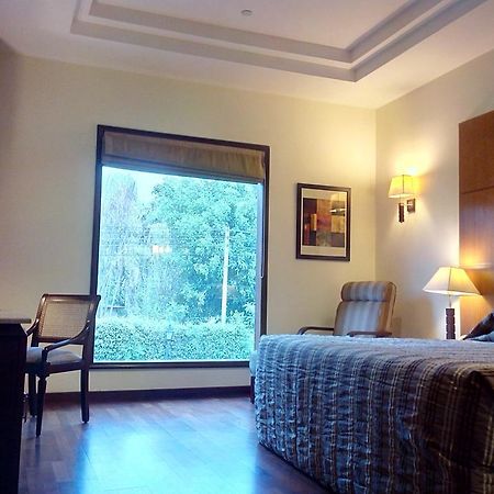 Hotel The Ocean Pearl Retreat Neu-Delhi Exterior foto