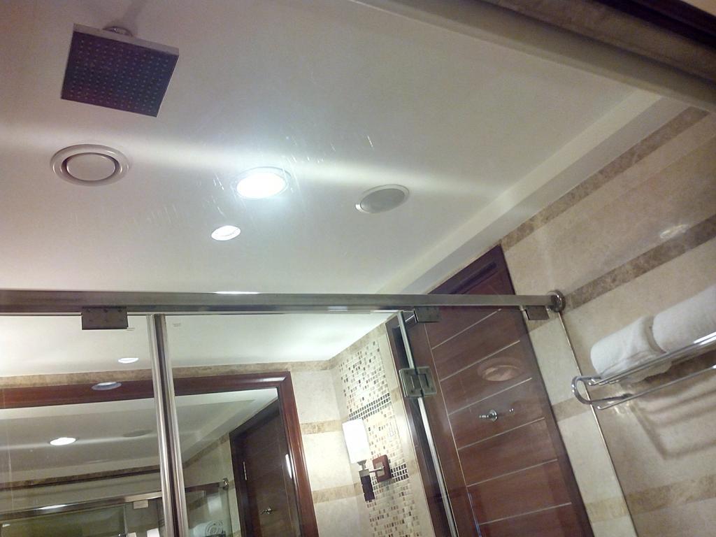 Hotel The Ocean Pearl Retreat Neu-Delhi Exterior foto